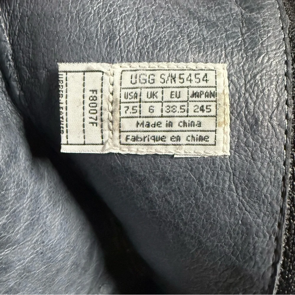 UGG 5454 Caroline Mid Calf Leather Heel Boot, Size 7.5 7 1/2 Black - Picture 10 of 16